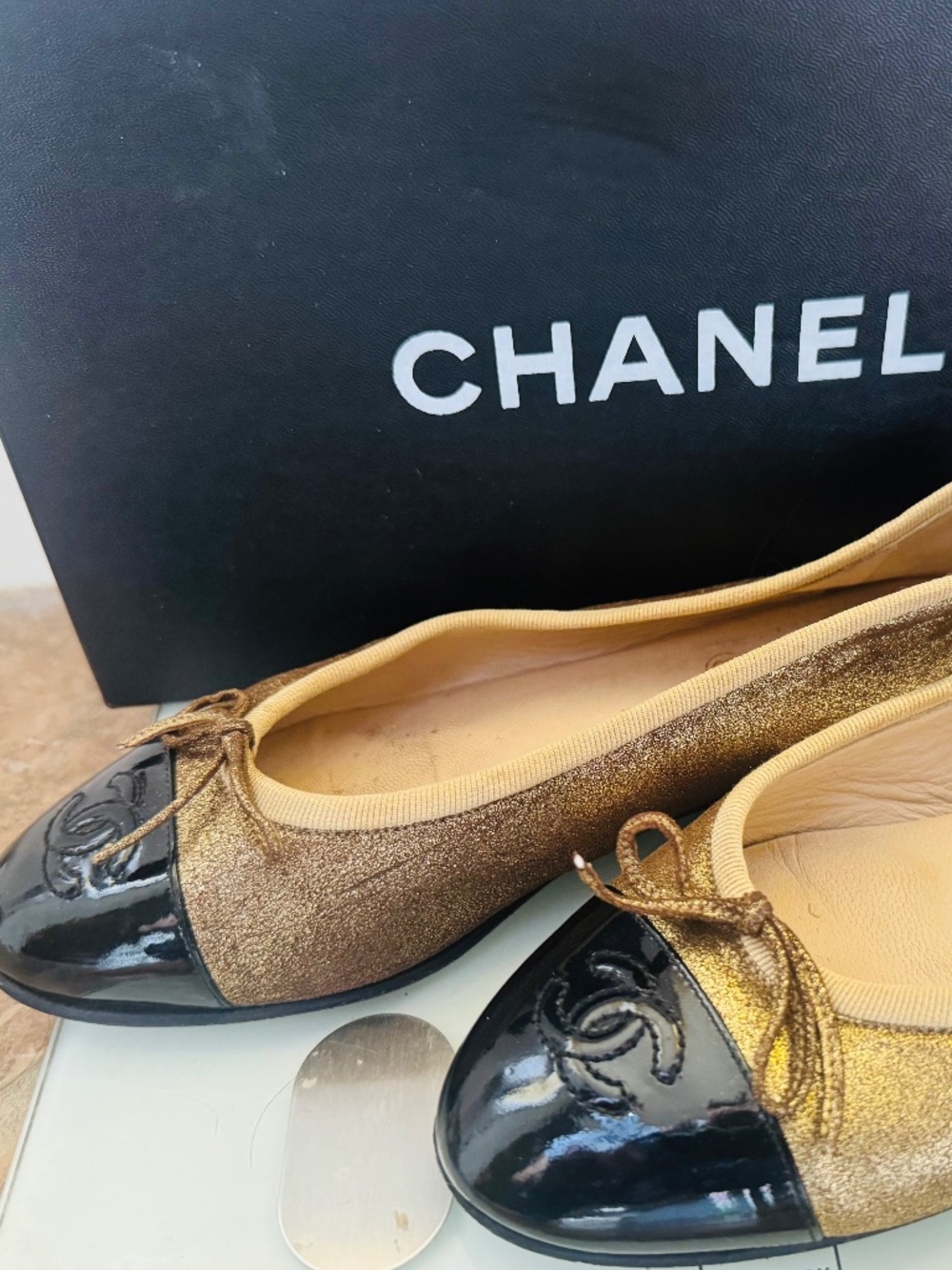 Chanel flats black and gold metallic ,with original box